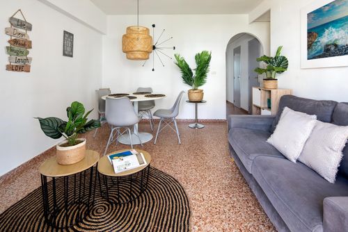 Holiday Beach Wonderful and comfortable apartment in Denia, Costa Blanca, Spain with a communal pool for 4 persons. The apartment is situated in a residential beach area, close to restaurants and bars and just 25 m from Las Marinas beach....