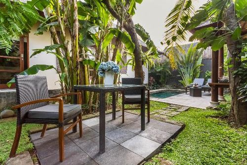 Gajah Villa maravillosa y romántica en Jimbaran, Bali, Indonesia  con piscina privada para 2 personas...