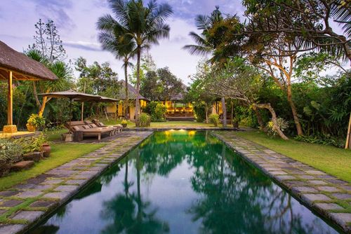 Belong Dua Vackra och lyxigt villa i Seseh, Bali, Indonesia  med privat pool för 4 personer...