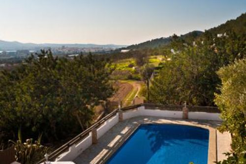 Torbes Villa  med privat pool i San Antonio, Ibiza, Spanien med plads til 8 personer...