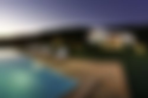 Mango Villa confortable en Santa Eulalia, Ibiza, España  con piscina privada para 9 personas...