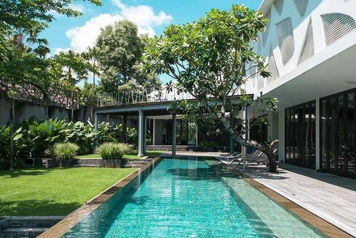Issi Villa grande e di lusso a Seminyak, Bali, in Indonesia  con piscina privata per 8 persone...