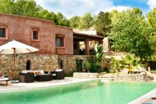 Niko Villa klasik dan nyaman di Santa Eulalia, Ibiza, Spain  dengan kolam renang pribadi untuk 6 orang...
