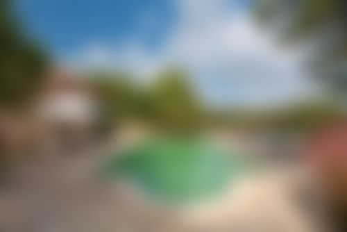 Niko Villa clásica y confortable en Santa Eulalia, Ibiza, España  con piscina privada para 6 personas...