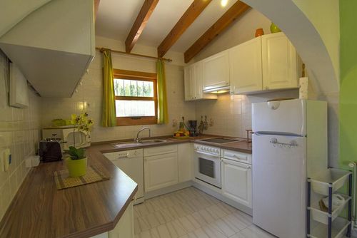 Villa Ricarda Geweldige en comfortabele villa met privézwembad in Benissa, Costa Blanca, Spanje voor 4 personen. Het huis is gelegen in een kust-, heuvelachtig en residentieel gebied, op 1 km van het strand Cala Baladrar en 1 km van Cala Baladrar....