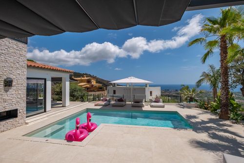 Villa Esta Premium Moderne en gezellige villa in Castell-Platja d'Aro, Catalonia, Spanje  met privé zwembad voor 8 personen...