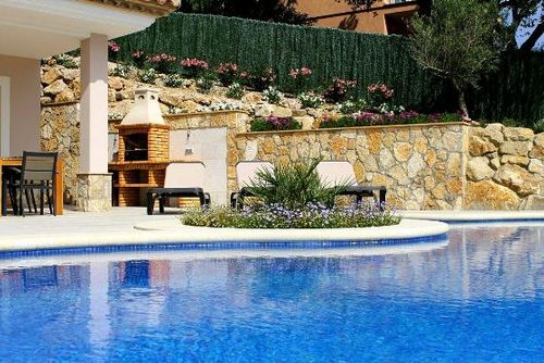 Villa Ojo Azul Modern och lyxigt villa  med tempererad bassäng i Santa Cristina d'Aro, Katalonien, Spanien för 8 personer...