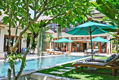 Intan Villa bonita e de luxo em Seminyak, Bali, Indonesia  com piscina privada para 10 pessoas...