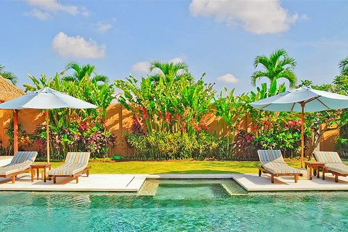 Vara Grote en luxe villa in Seminyak, op Bali, Indonesië  met privé zwembad voor 8 personen...