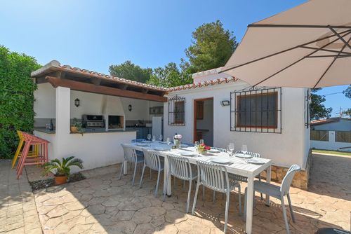 Casa Virginia 8 pax Wonderful and comfortable villa in Jávea, Costa Blanca, Spain with private pool for 8 people. The house is situated in a residential and mountainous beach area and is 3 km from Cala de la Barraca, Jávea beach....