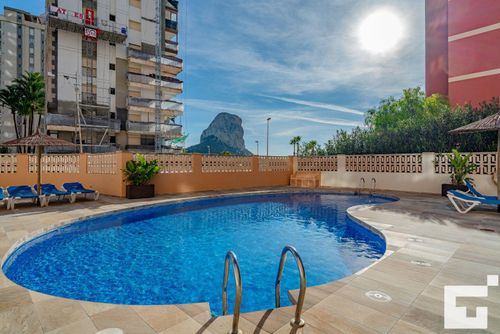 Amatista 29A Apartment with communal pool in Calpe, Costa Blanca, Spain for 6 persons. The apartment is situated close to restaurants and bars, shops and supermarkets, and is 25 m from Arenal-Bol beach....