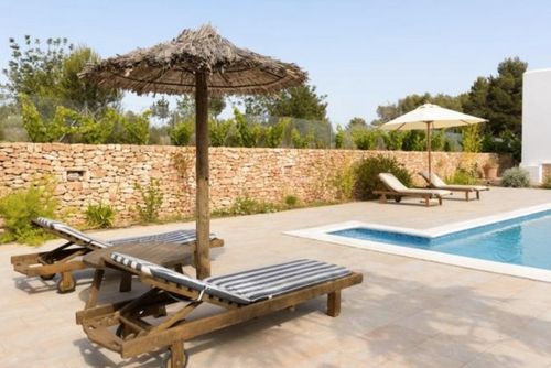 Curretres Komfortabel villa  med privat svømmebasseng i Santa Gertrudis, Ibiza, Spania for 7 personer...
