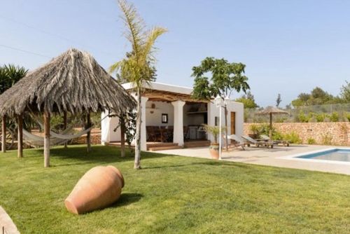 Curretres Comfortabele villa  met privé zwembad in Santa Gertrudis, Ibiza, Spanje voor 7 personen...