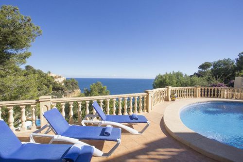Casa Hayden 4 pax Komfortable Villa mit privatem Pool in Javea, Costa Blanca, Spanien, für 4 Personen. Das Haus befindet sich in einem Wohngebiet....