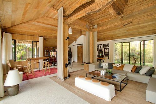 Clarisse Stor och lyxigt villa  med privat pool i Seminyak, Bali, Indonesia för 8 personer...