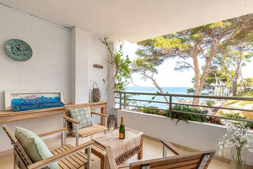 Apartamento Belleza Mooie en romantische appartement in Altea, Costa Blanca, Spanje voor 4 personen. Het appartement is gelegen in een residentieel strandgebied, dicht bij restaurants en bars, winkels en supermarkten, slechts 50 m van het La Olla-strand en 0,05 km van La Olla, Altea....