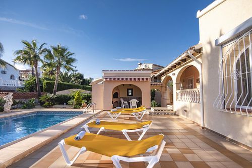 Jose Wonderful and cheerful villa with private pool in Benissa, Costa Blanca, Spain for 6 persons. The house is situated in a coastal, hilly, and residential area, 1 km from Cala Baladrar beach and 5 km from Moraira....