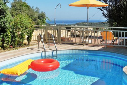 Helidonia Villas-STEFANOS Maison de vacances à Agios Dimitrios, Rethymno, Crete, Grèce  avec piscine privée pour 6 personnes...