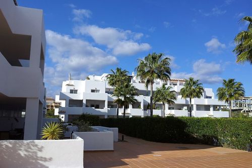 Lunymar golf Lägenhet i Estepona, på Costa del Sol, Spain för 5 personer...