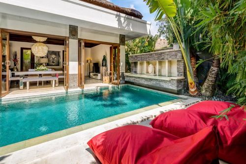 Menari Vackra och lyxigt villa  med privat pool i Seminyak, Bali, Indonesia för 6 personer...