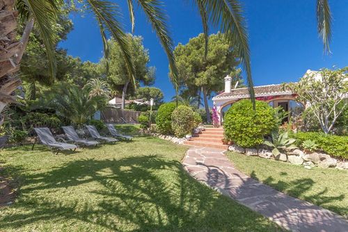 Villa Rosa Mooie en comfortabele villa  met privé zwembad in Javea, Costa Blanca, Spanje voor 4 personen...