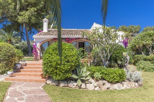 Villa Rosa Villa bonita y confortable  con piscina privada en Jávea, Costa Blanca, España para 4 personas...