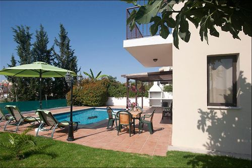 ANNA Villa en OROKLINI, Oroklini, Chipre  con piscina privada para 6 personas...