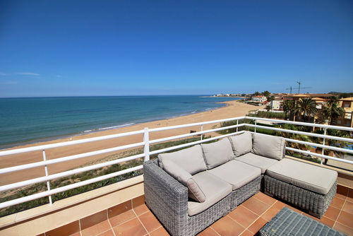 El Amanecer 01 by homeprive Wonderful penthouse with private pool in Denia, Costa Blanca, Spain for 4 persons. The house is situated close to restaurants, bars, and supermarkets and is 25 m from direct access to the beach....