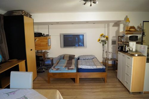 Müggelwaldzimmer Apartemen di Berlin, Berlin, Germany untuk 4 orang...