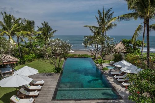 Waringin 6 bedroom Grande et  villa de luxe à Canggu, Bali, Indonésie  avec piscine privée pour 12 personnes...