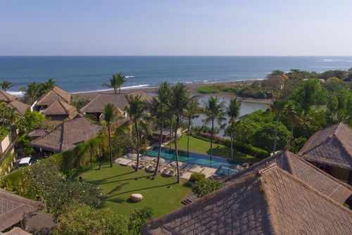 Mary 5 bedroom Grote en comfortabele luxe villa  met privé zwembad in Canggu, op Bali, Indonesië voor 10 personen...