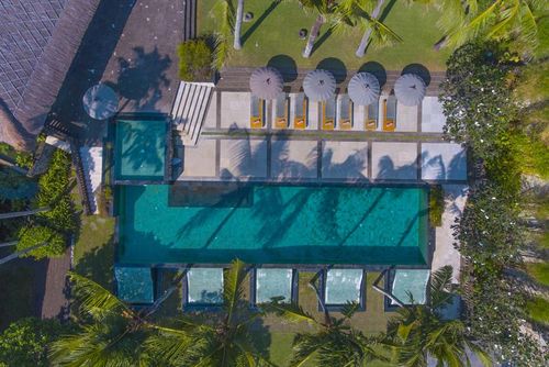 Mary 5 bedroom Grande villa de luxe confortable à Canggu, Bali, Indonésie  avec piscine privée pour 10 personnes...