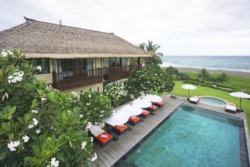 Ambra 5 bedroom Villa de lujo bonita y   con piscina privada en Canggu, Bali, Indonesia para 10 personas...