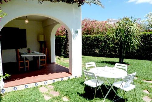 Cabañas 59 by homeprive Apartment in Denia, Costa Blanca, Spain with communal pool for 6 persons. The apartment is situated in a residential beach area, close to restaurants, bars, and supermarkets, and just 25 m from the beach....