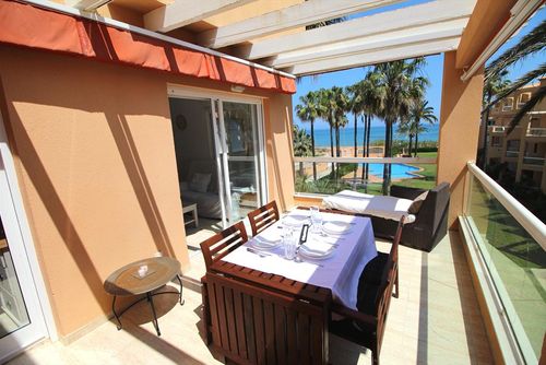 Flamingo 21 by homeprive Comfortable apartment with communal pool in Denia, Costa Blanca, Spain for 4 persons. The apartment is situated in a residential beach area, close to restaurants, bars, and supermarkets, and is just 25 metres from the beach....
