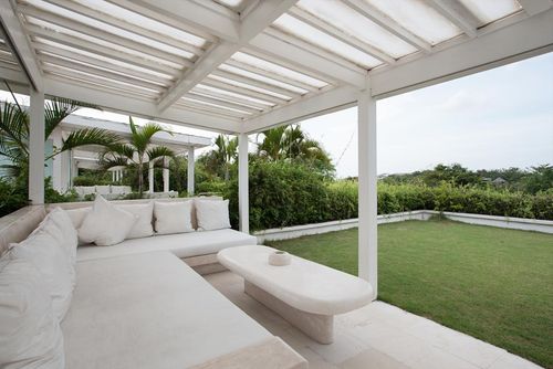 Eden Riverside 8 Mana 3BR Schöne und gemütliche Luxus-Villa  mit privatem Pool in Seminyak, auf Bali, Indonesien für 6 Personen...