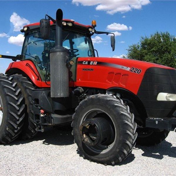 2016 CASE IH MAGNUM 220