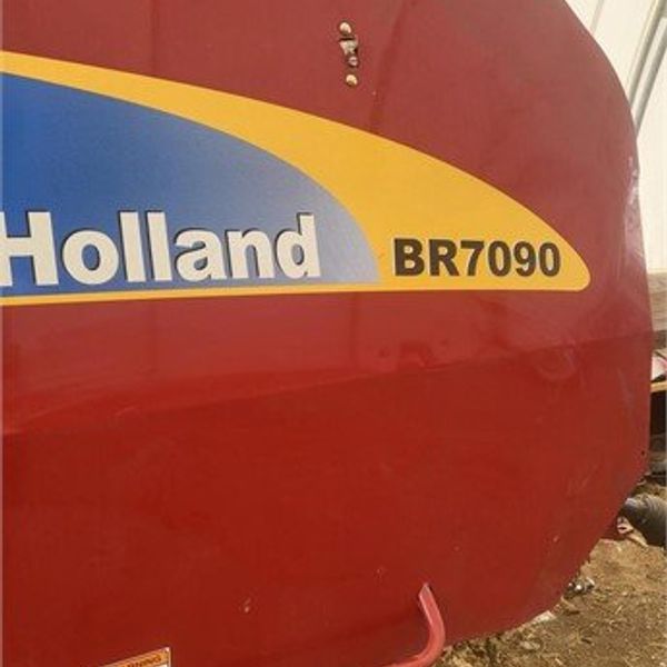 2012 NEW HOLLAND BR7090