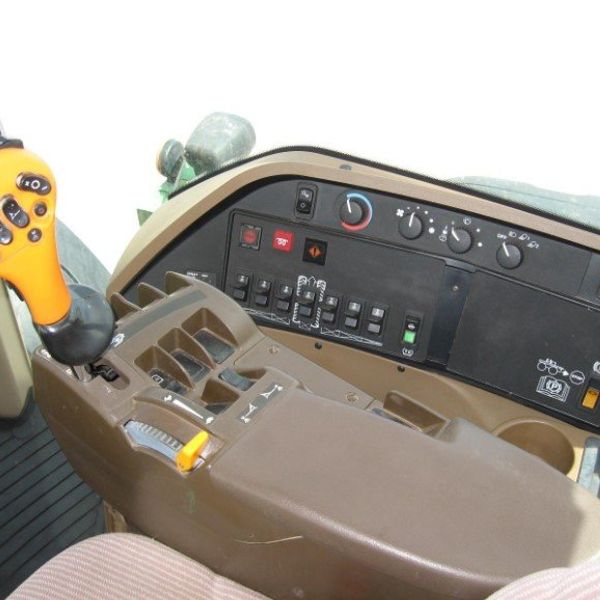d63ac6b2-4c29-4de3-bc6a-0209beb55f04
