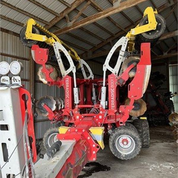 2021 POTTINGER TERRADISC 8001T