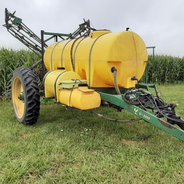 2011 SPRAYER SPECIALTIES NF1000