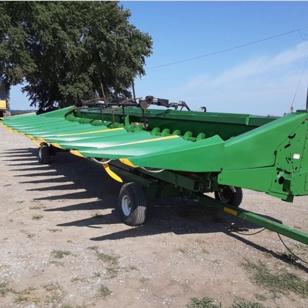 2006 Drago 1230 Corn Head