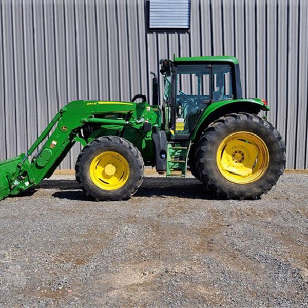 2018 JOHN DEERE 6130M