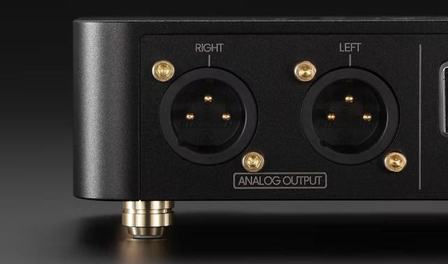 Laiv_Harmony_uDac_outpot_connectors