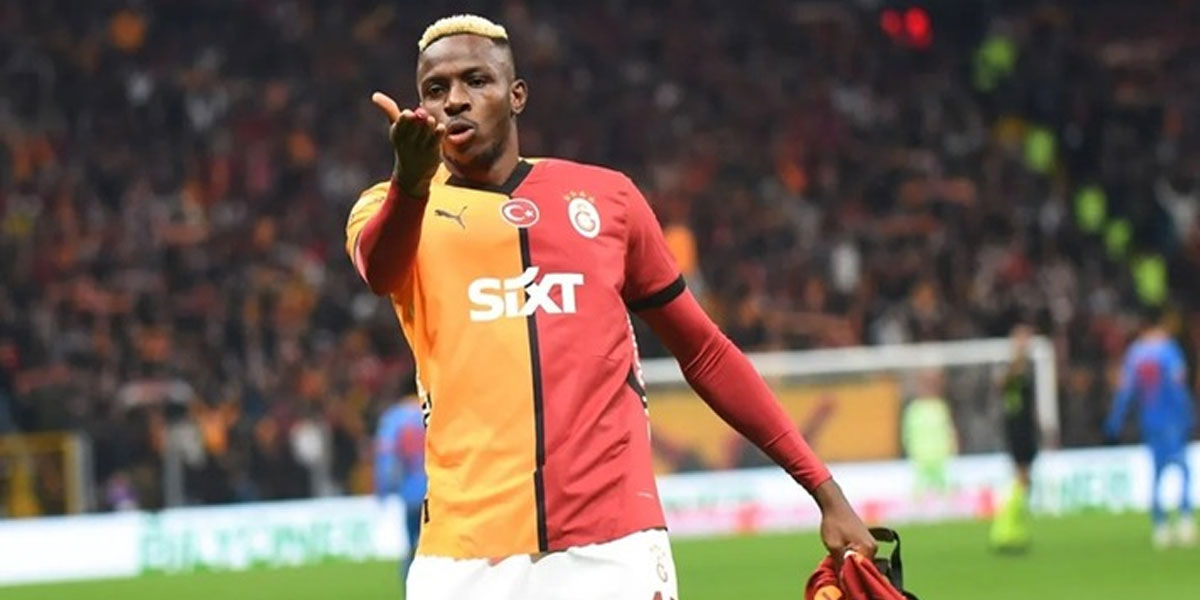 Benarkah Victor Osimhen Sepakat Gabung MU?