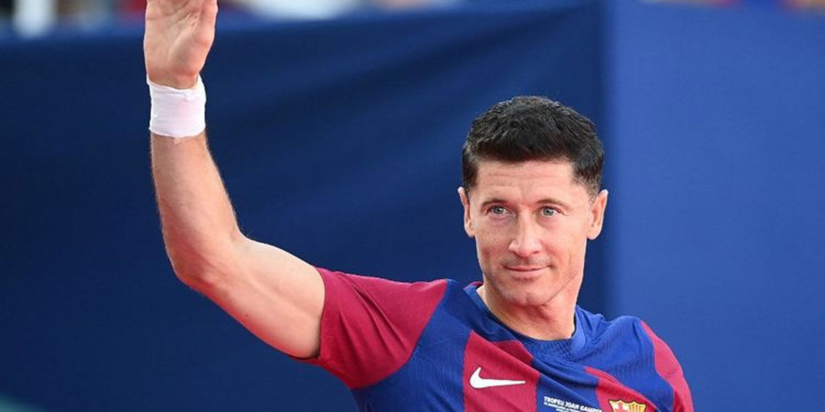Besarnya Gaji Lewandowski Setara 20 Kali Lipat Gaji Yann Bisseck