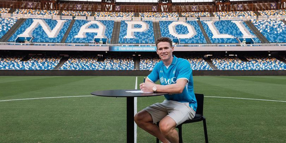 Keputusan Pindah ke Napoli dan Proses Transfer