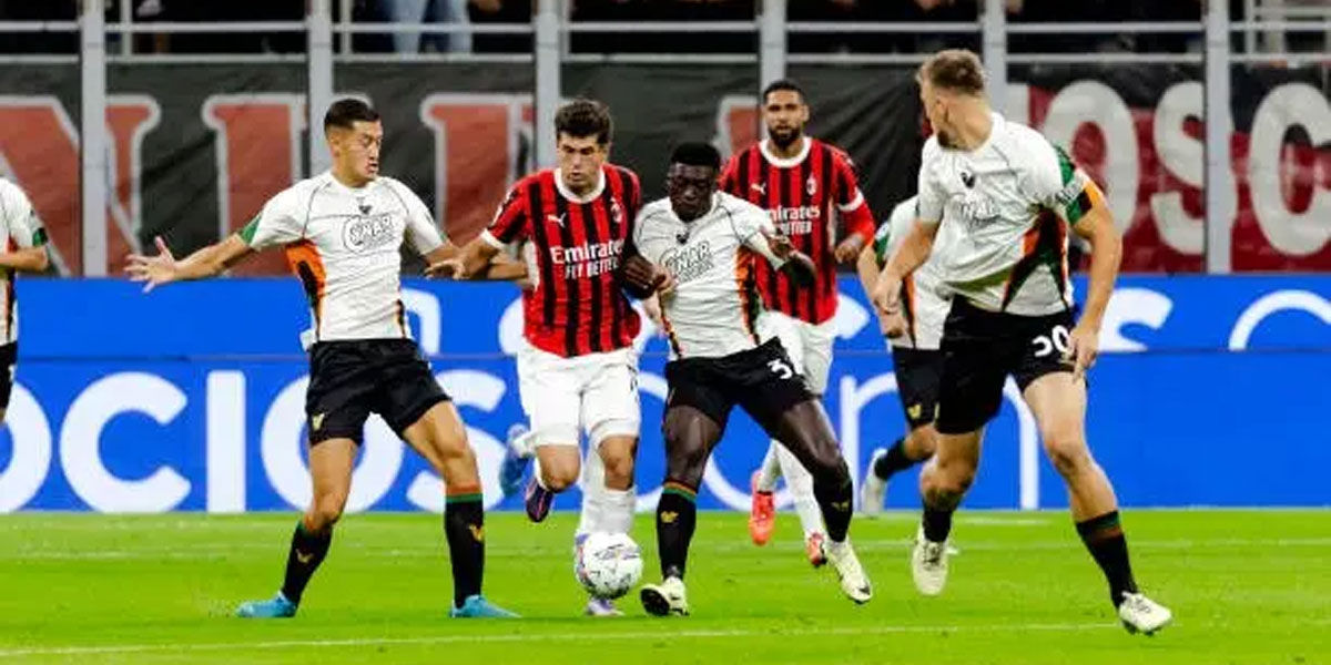 Penampilan Bang Jay Saat Venezia Ditekuk AC Milan