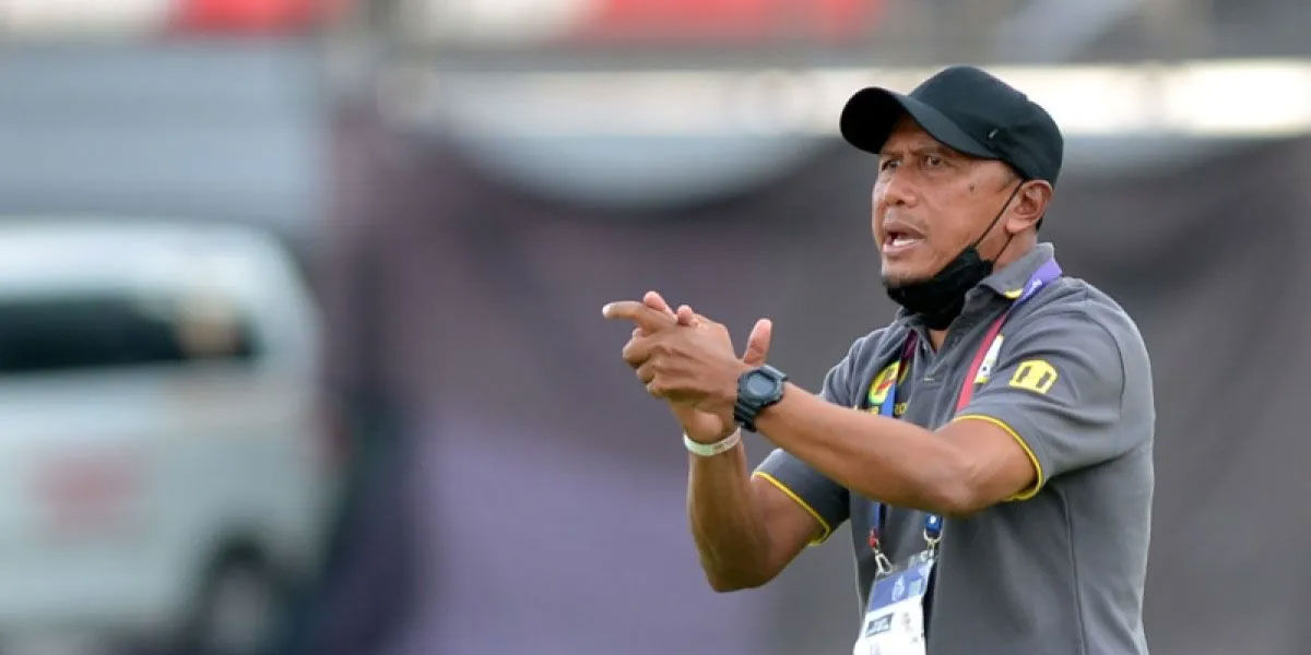 Tradisi dan Kepercayaan dalam Sepak Bola Indonesia