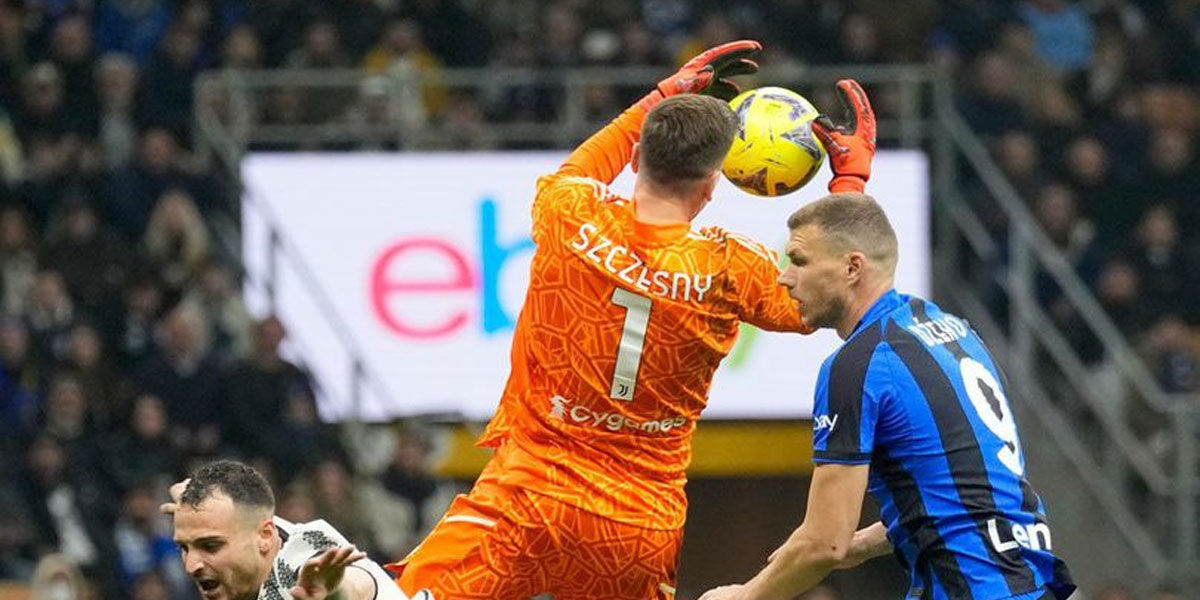 Wojciech Szczesny Berhasil Mengadang Inter Lagi
